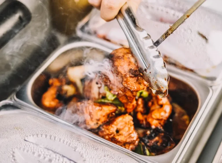 Catering service for birthday party